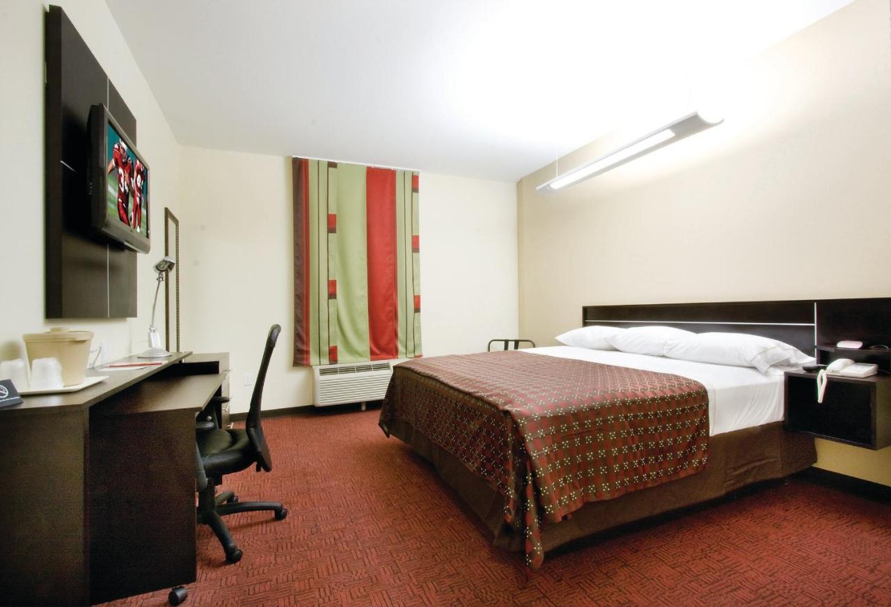 Red Roof Inn & Suites Μπόμοντ Εξωτερικό φωτογραφία
